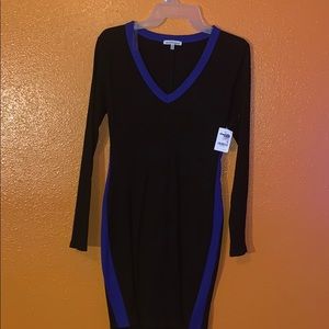 Black and blue long sleeve dress